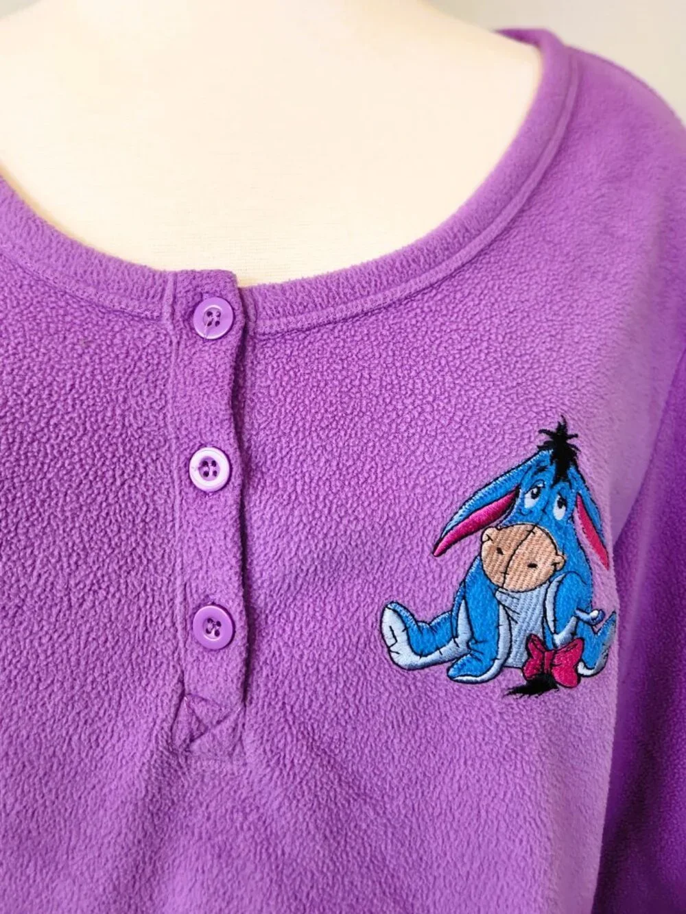 Disney Winnie the Pooh Eeyore Long Sleeved Fleece Sleep Shirt Size Women's 2X - Picture 2 of 8